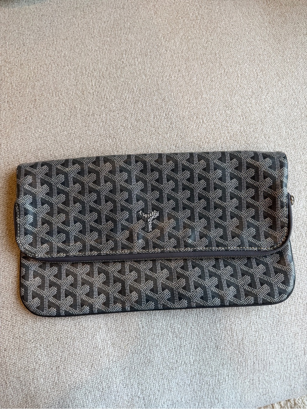 Goyard Saint Marie Soft Clutch in Gray